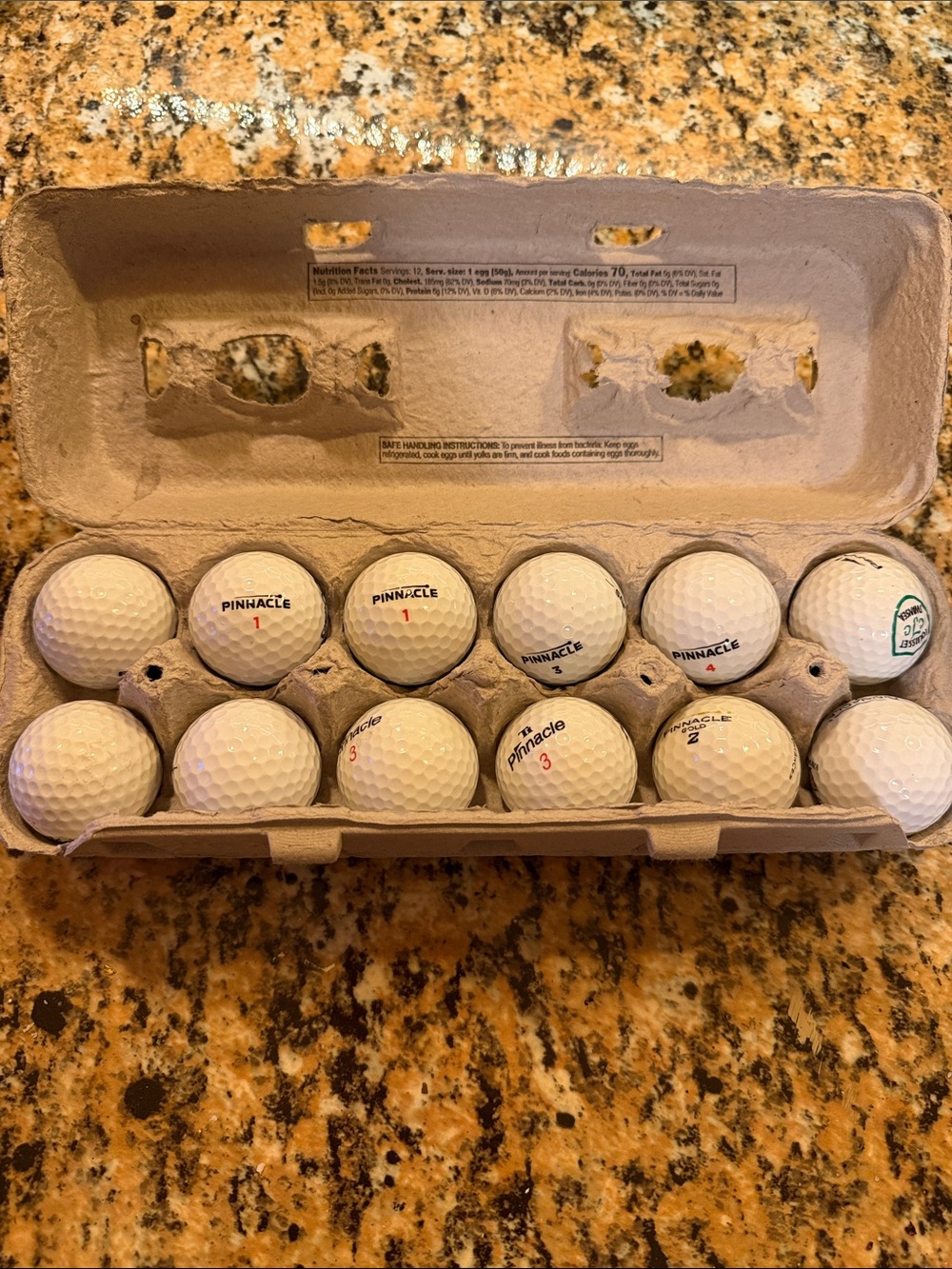Pinnacle Golf Balls - White (12 Pack)